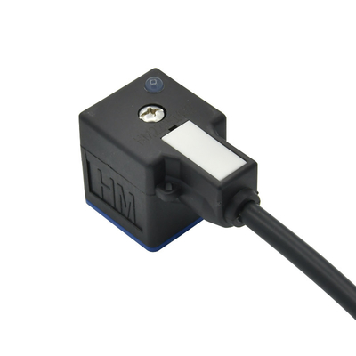 Nível de proteção IP67 Acoplamento de válvulas de solenoide para tensão de 24 V em aplicações industriais