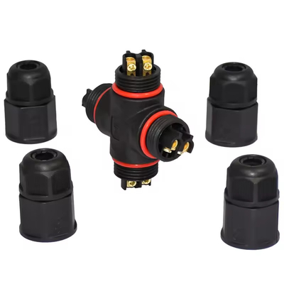 Conector de alimentação à prova d'água de revestimento preto com tensão nominal de 250 V AC e resistência de contacto de 10 MΩ